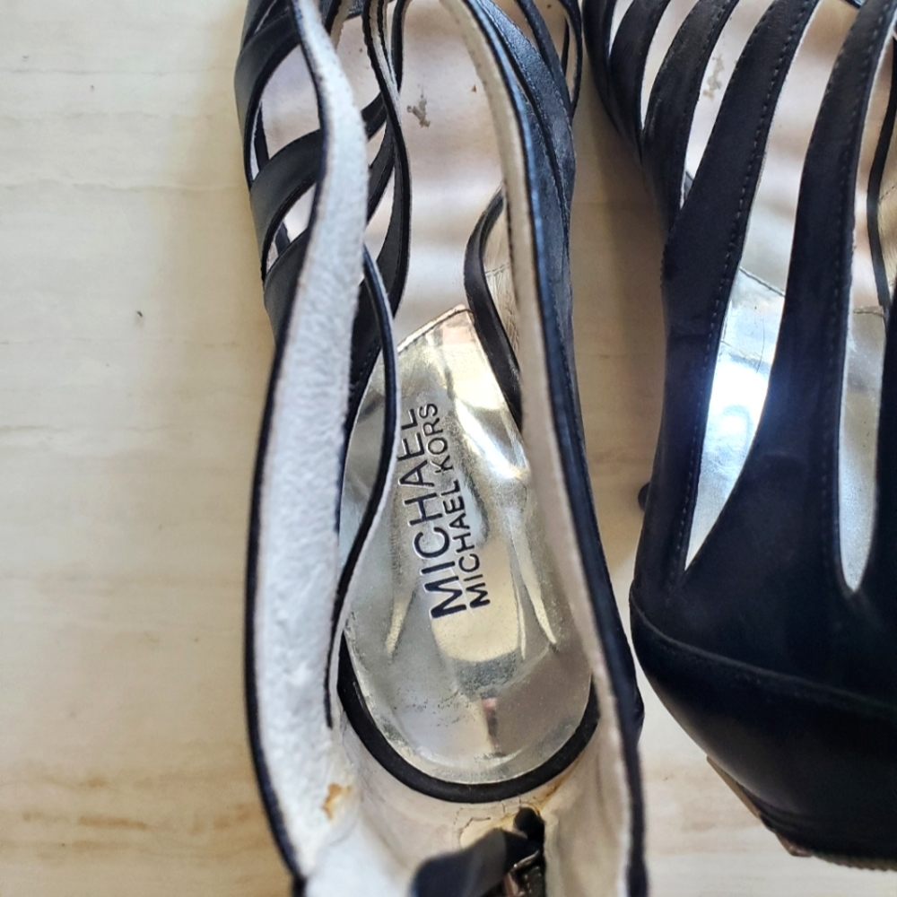 Michael Kors Genuine Leather Mavis Open Toe Gladiator Black Heel, Size 8.5 - Picture 4 of 7